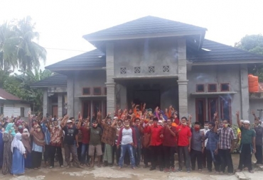 Sukai Cara Rosjonsyah Kembangkan Pertanian Masyarakat Rawa Mulya Tetapkan Hati Coblos Nomor Dua
