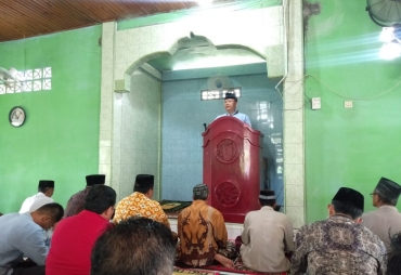 Isi Khutbah Jum'at di Napalan Rohidin Berbagi Tiga Kunci Menjadi Muslim Sukses Sesungguhnya