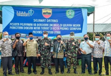 Wakil Walikota Padangsidimpuan Tinjau Pelayanan KB Bergerak