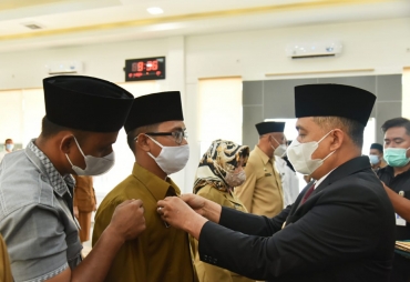 Bupati Batu Bara Lantik Pejabat Eselon II III dan IV