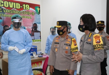 Dukung Vaksinasi Covid 19, Polda Bengkulu Vaksin 196 Nakes