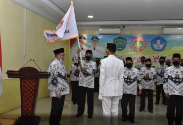 Ketua PGRI Sumut Lantik Pengurus Kota Padangsidimpuan