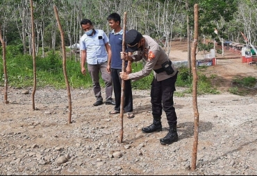 Cegah Corona, Polsek Sukaraja Tutup Tempat  Wisata