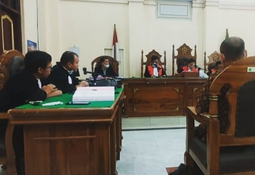 Sidang Kasus Pengadaan TPA Desa Dokan Kembali Digelar