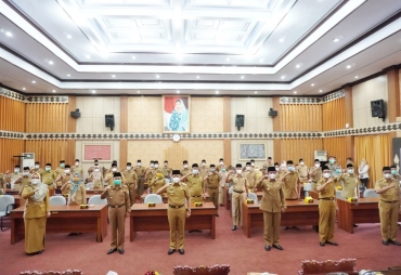Rapat Koordinasi Perdana Gubernur Rohidin dan Wagub Rosjonsyah Sampaikan Arahan