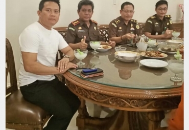 Kajari Way Kanan dan Penasehat AJOI Pererat Silaturahmi
