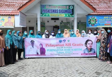 Peringati Hari Kartini Pemkab Labuhanbatu Adakan Pelayanan KB Gratis