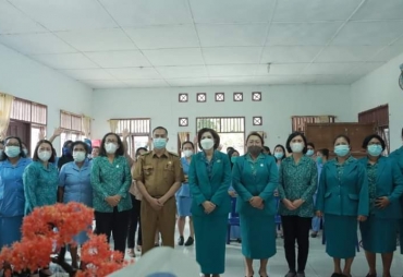 Ketua TP PKK Dairi Hadiri Pengukuhan Pengurus Tanah Pinem