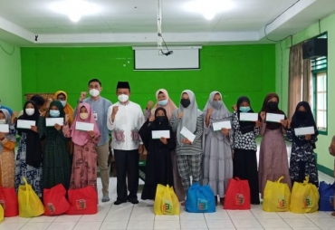 Peduli Anak Yatim Bank Bengkulu Berbagi Bingkisan ke Panti Asuhan