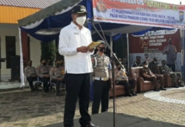 Pimpin Apel Gelar Pasukan Ketupat Wabup Karo Bacakan Amanat Kapolri