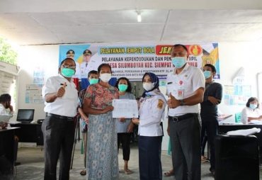 Layanan Jempol Adminduk dan Perpustakaan Datangi Desa Silumboyah