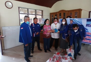 Partai Demokrat Karo Santuni Anak Yatim 