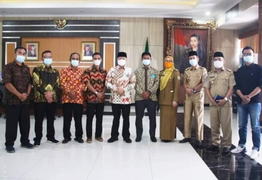 Gubernur Rohidin Terima Audiensi Perwakilan Koperasi RPM Karang Jaya