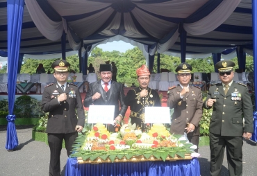 Wagub Rosjonsyah Hadiri Upacara Peringatan HUT Bengkulu Tengah ke-