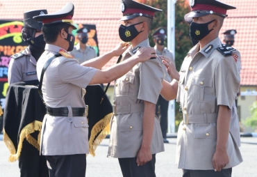 Asisten I Hadiri Upacara Penutupan Masa Diktuba Polda Bengkulu 2021