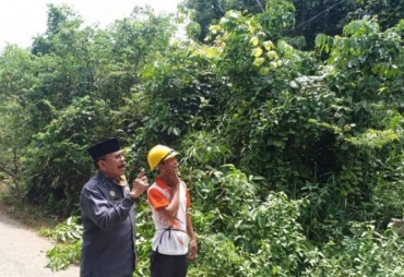 Masyarakat Keluhkan Listrik Ketua Komisi I dan PLN Turun Lapangan