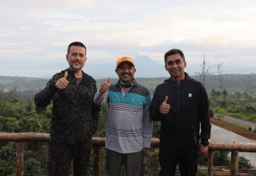 Wabup Karo Dampingi Wagubsu Tinjau Kawasan Puncak Siosar