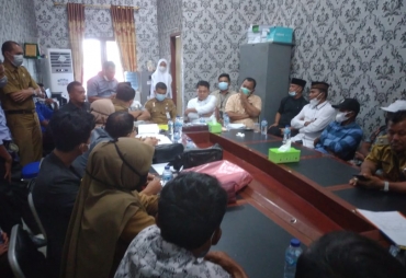 Komisi I DPRD Batu Bara Beri Titik Terang Permasalahan Desa Kapal Merah di RDP