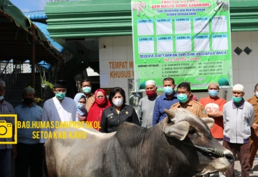 Serahkan Kurban Ini Harapan Bupati Karo Jelang Perayaan Hari Raya Idul Adha