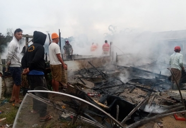 Tiga Rumah Kontrakan di Kabanjahe Habis Dilalap Sijago Merah