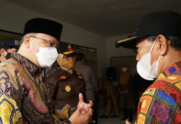 Pantau Pelaksanaan PPKM Mikro Gubernur Rohidin dan Forkopimda Sidak ke Seluma