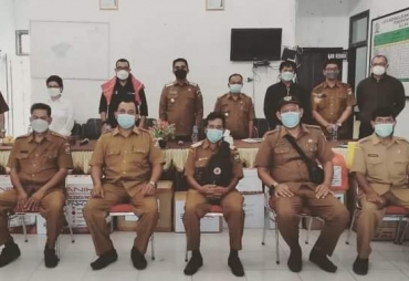 PT Inalum dan PT KIM Serahkan Bantuan Kepada Warga Terdampak Erupsi Gunung Sinabung