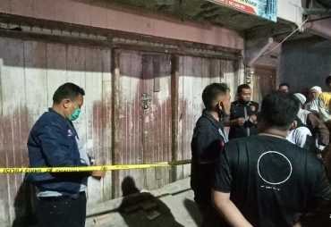 Uap Panas Keluar Dari Lantai Rumah Warga Hebohkan Warga Tanjung Tiram