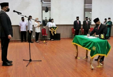 Walikota Medan Lantik 11 Pejabat Pimpinan Tinggi Pratama