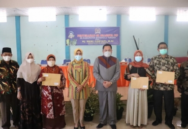 Wakil Bupati Bengkulu Tengah Menghadiri Acara Pemberian Ttambahan Beasiswa PIP Dari Kementerian Pendidikan  Kebudayaan  Dan Teknologi Republik Indonesia