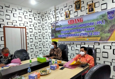 Upayakan Hak Tanah Masyarakat Bupati Mian Pimpin Rapat LPPL