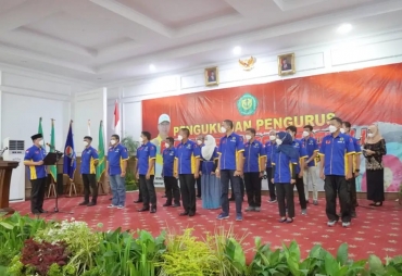 Kukuhkan Pengurus Perpani Rohidin: Pelatihan dan Pembinaan Jadi Keharusan