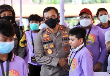 Anak Yatim Piatu dan Disabilitas Terima Bantuan Psikososial Dari Polda Jateng