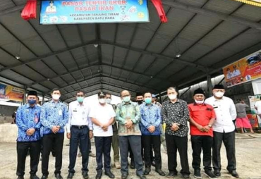 Bupati Zahir Resmikan Pasar Ikan Tanjung Tiram Sebagai Pasar Tertib Ukur
