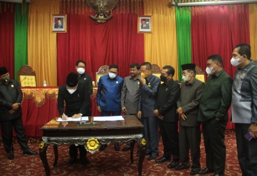 RAPBD 2022 Disetujui Jadi Perda