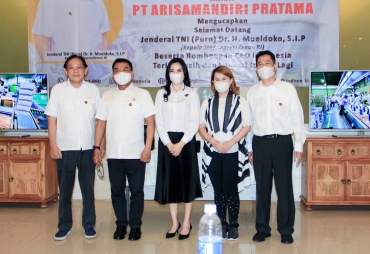 Kunjungi Produsen Elektronik Dalam Negeri Moeldoko Bangga