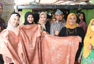 Potensi Apik Pemkot Akan Siapkan Wadah Generasi Milenial Untuk Membatik