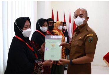 Bagikan Sertipikat Tanah Ini Harapan Bupati