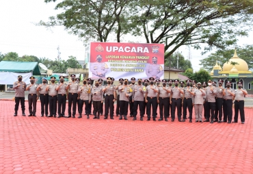 Kapolres Batubara Pimpin Upacara Kenaikan Pangkat 