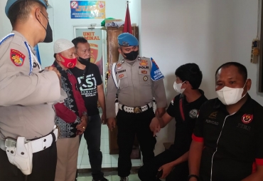 Oknum Polisi Lontarkan Kata Tak Senono Ke Wartawan Terancam Dilaporkan Ke Propam