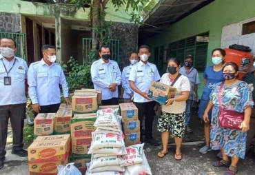Pemko Medan Salurkan Bantuan Bagi Pedagang Terdampak Banjir