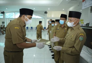 Bupati Asahan Lakukan Pengangkatan PNS Sekaligus Mengambil Sumpah/Janji