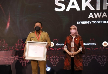 Pemerintah Kabupaten Seluma Menerima Penghargaan Sakip Dan RB Award Tahun 2021