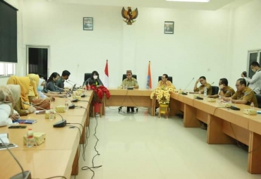 Asisten II Rapatkan Monitoring dan Evaluasi Program JKN-KIS Bersama BPJS