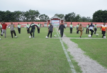 Danrem 022/PT Buka Turnamen Sepak Bola Liga Santri Piala KSAD Cup 2022