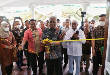 Bupati Asahan Resmikan Ruang Layanan Terpadu, Aplikasi Sipantas dan Taman Bermain Anak Kelurahan Selawan.m