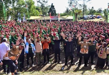 Gubsu Sapa Anggota Pramuka