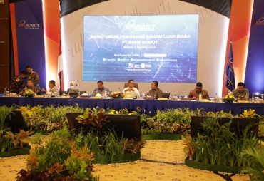 Rapat Umum Pemegang Saham Luar Biasa (RUPS LB) Bank Sumut menyepakati untuk mengangkat Prof Erlina sebagai Komisaris Independen Bank Sumut pada pelaksanaan RUPS LB yang digelar di Ballroom Lantai 10 Bank 