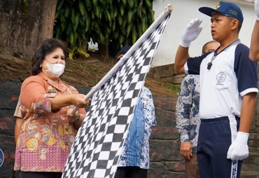 Bupati Karo Lepas 36 Regu Gerak Jalan