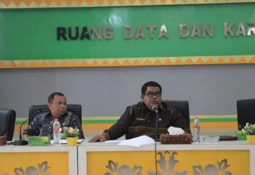Pemerintah Kabupaten Labuhanbatu terdiri dari Dinas Pendidikan, Dinas Kesehatan, Dinas Sosial, Dinas Kependudukan dan Catatan Sipil dan Dinas Penanaman Modal dan Pelayanan Perijinan Satu Pintu melakukan persiapan melalui rapat teknis penilaian penyelenggaraan layanan publik di lingkungan pemerintah Kabupaten Labuhanbatu