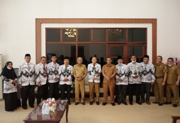 Bupati Terima Audiensi PGRI Kabupaten Asahan